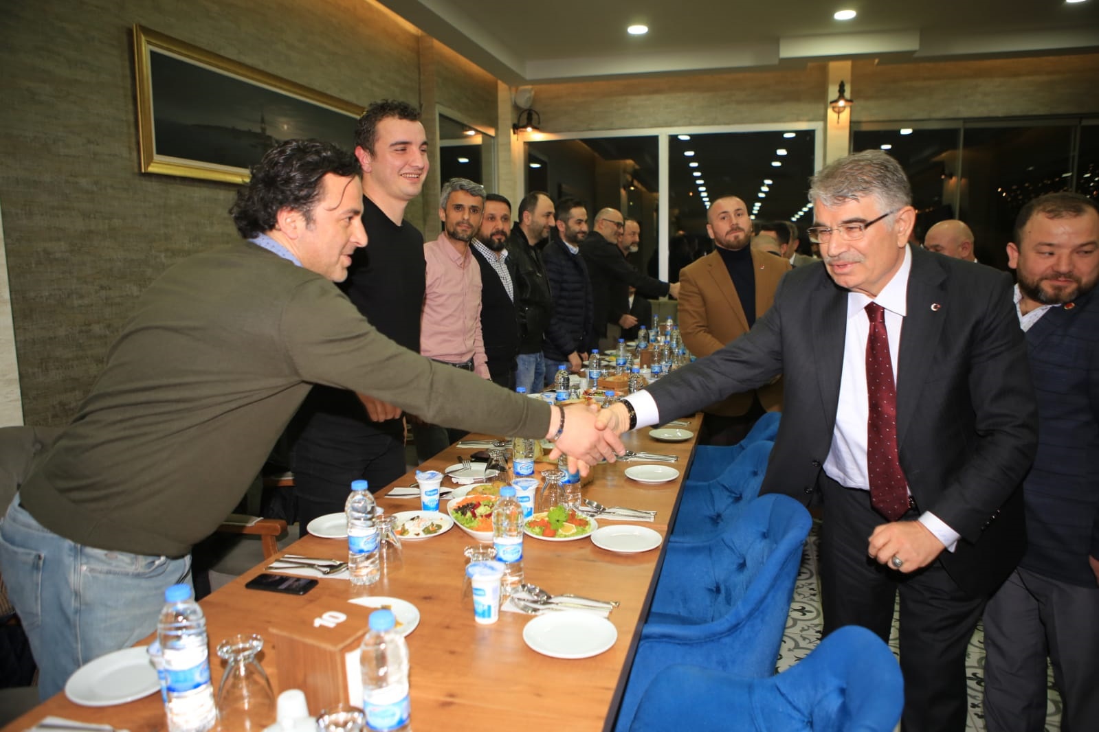 ŞAHİN, “YENİ KÖPRÜLER, YENİ YOLLAR, YENİ SULAR, YENİ SALONLAR İNŞA EDECEĞİZ”