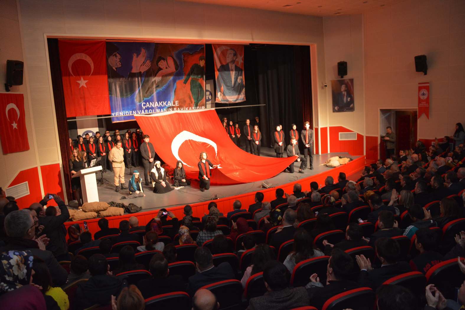 FATSA’DA ÇANAKKALE ZAFERİNİN YILDÖNÜMÜ KUTLANDI