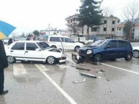 FATSA KUMRU YOLU ÜZERİNDE KAZA