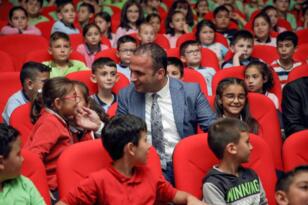 BAŞKAN KİBAR ÖĞRENCİLERE BAŞARILAR DİLEDİ