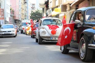 FATSA SOKAKLARINDA 23 NİSAN KONVOYU