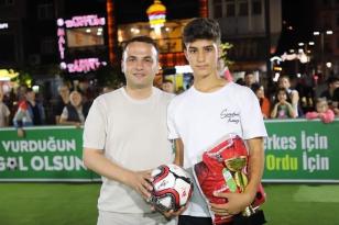 Fatsa’da ‘Altın Ayak Yarışması’nda Kadir Şadi 9’da 9 yaparak ödülü kazandı…