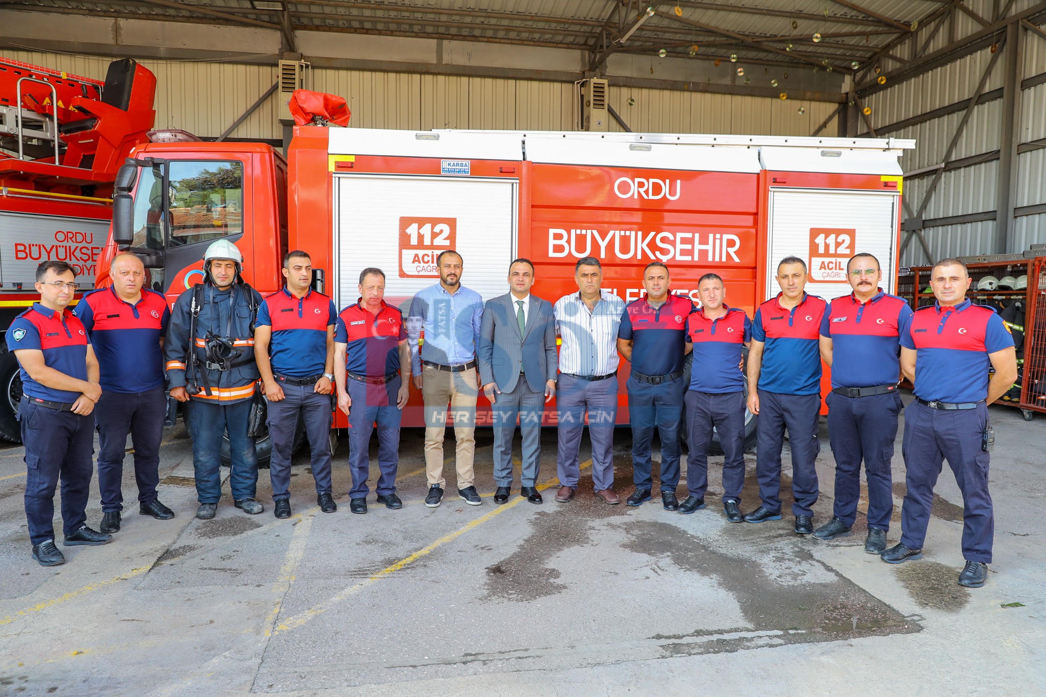 İTFAİYECİLER CANLARI PAHASINA BÜYÜK MÜCADELE VERİYOR