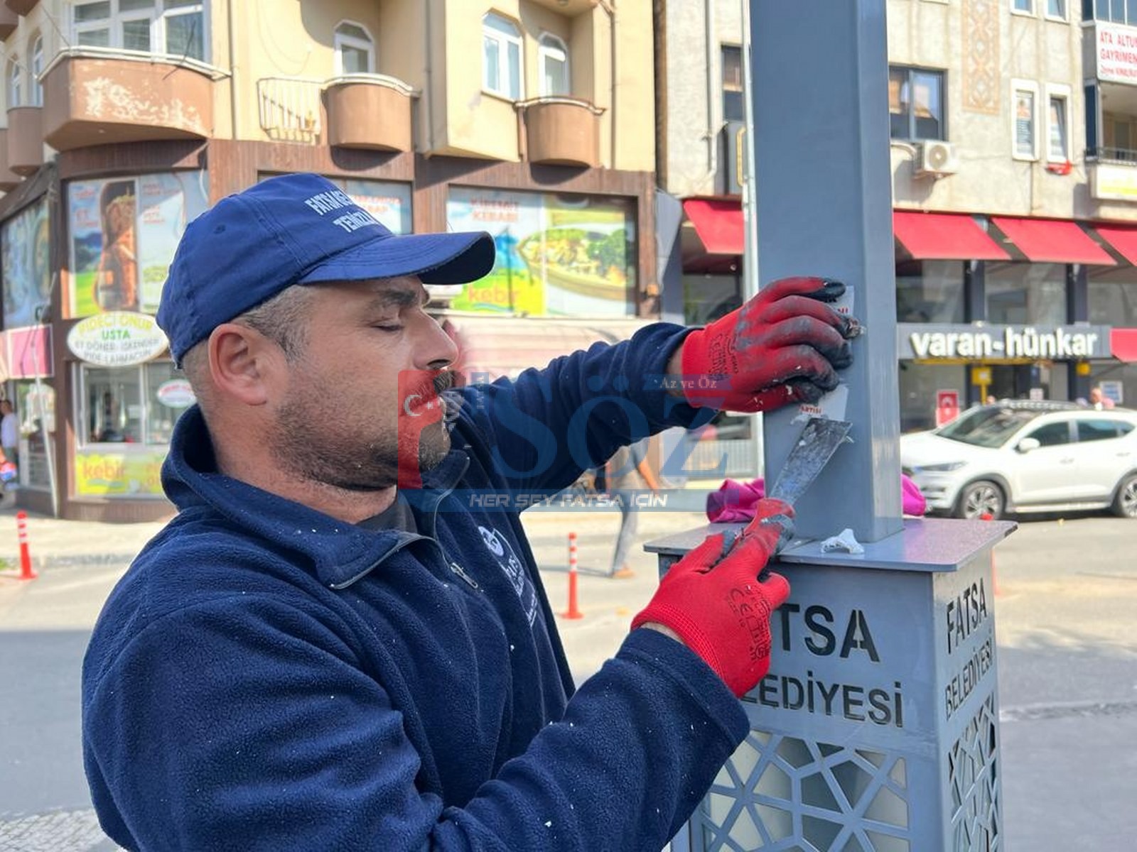 FATSA’DA İZİNSİZ REKLAM VE İLAN TEMİZLİĞİ