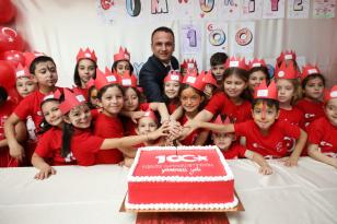 ÇOCUKLARLA CUMHURİYET COŞKUSU