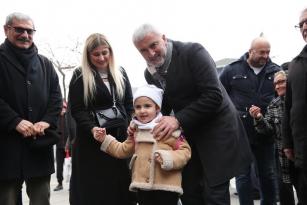 ALTINORDU ENVER YILMAZ’I BAĞRINA BASTI