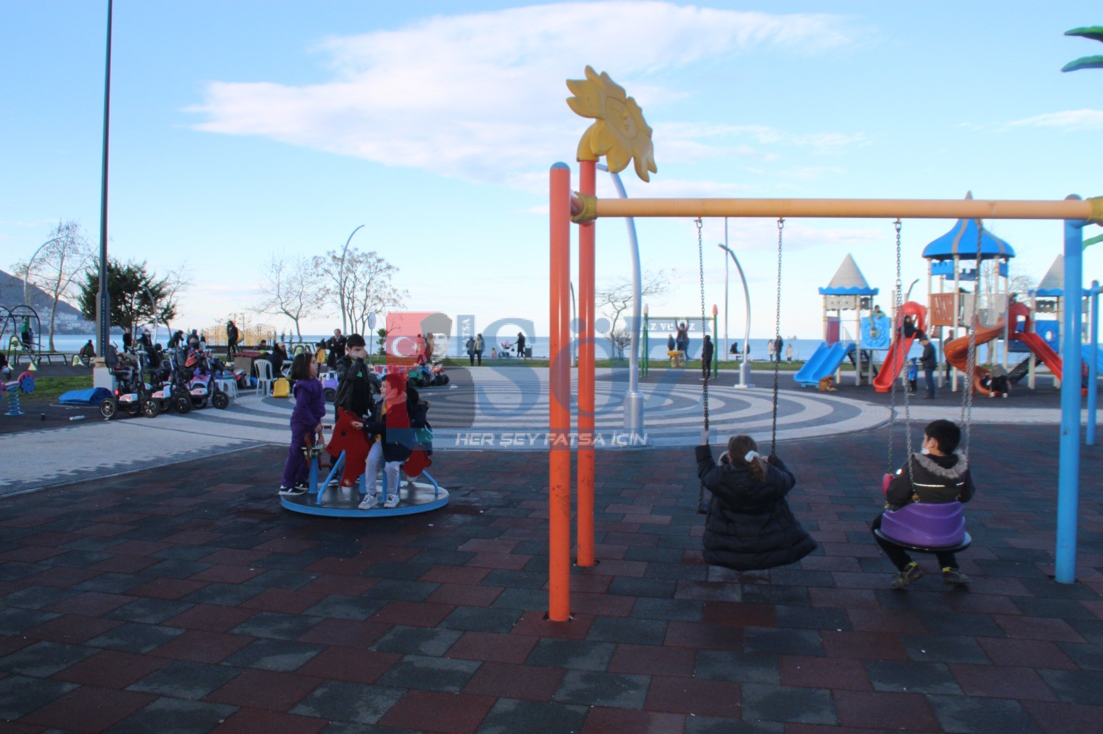 BÜYÜKŞEHİRDEN 19 İLÇEYE 166 ADET ÇOCUK OYUN PARKI