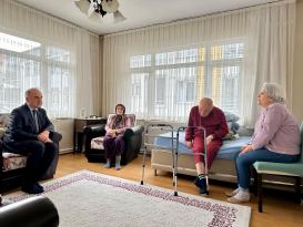 VALİ EROL,HANE ZİYARETLERİNİ BUBGÜN’DE SÜRDÜRDÜ