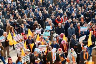 BAŞKAN GÜLER: “BİZ SADECE BELEDİYECİ DEĞİLİZ AYNI ZAMANDA KUTLU BİR DAVANIN MÜDAVİMLERİYİZ”