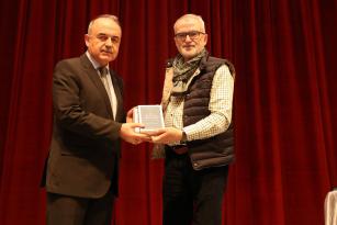 SEVGİ DİLİMİZ:YUNUS EMRE KONULU KONFERANS DÜZENLENDİ