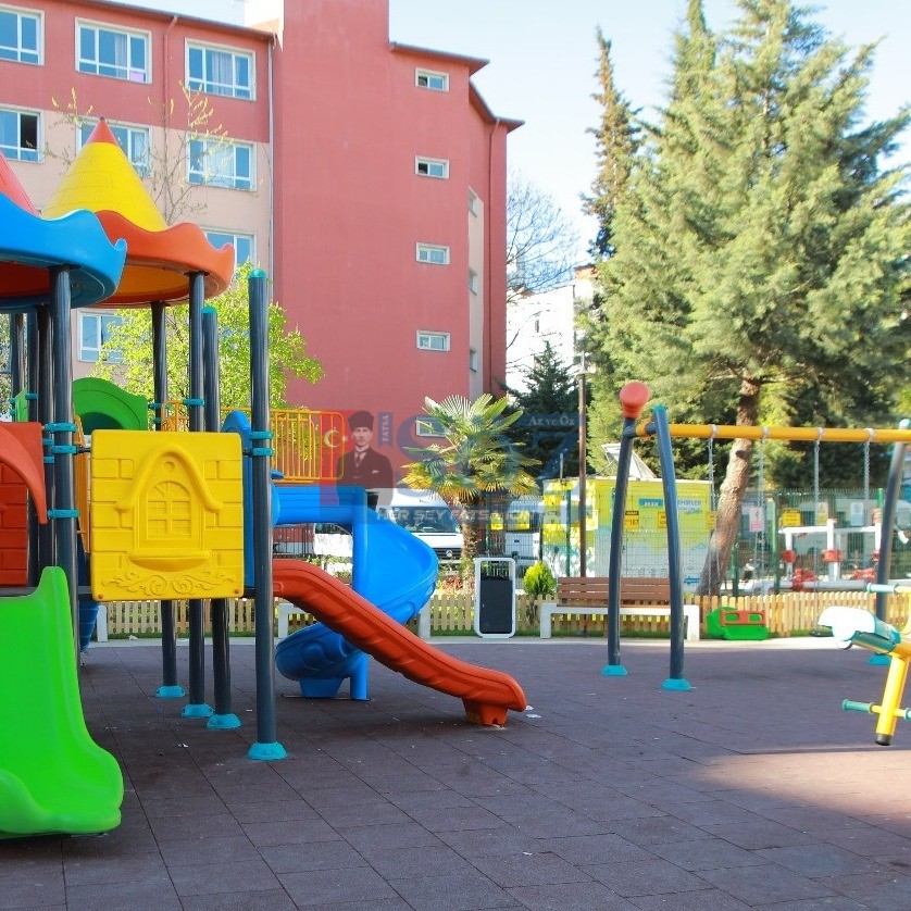 ŞEHRİN KALBİNDE ÇOCUKLARIN YENİ GÖZDESİ, “ZAFER PARKI”