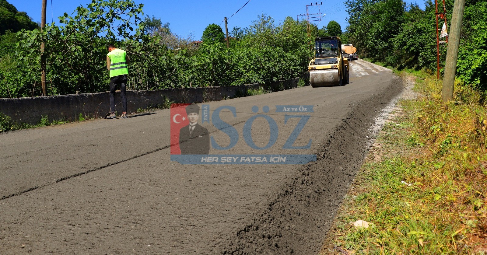 BÜYÜKŞEHİRDEN KONFORLU VE UZUN ÖMÜRLÜ YOLLAR FATSA’DA 5 MAHALLEYİ BİRBİRİNE BAĞLAYAN GRUP YOLU KONFORA KAVUŞUYOR