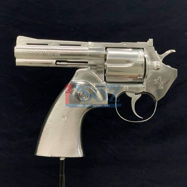 BİZ ŞİMDİ ÖĞRETMENİ Mİ ÖLDÜRDÜK, YOKSA KENDİMİZİ Mİ?