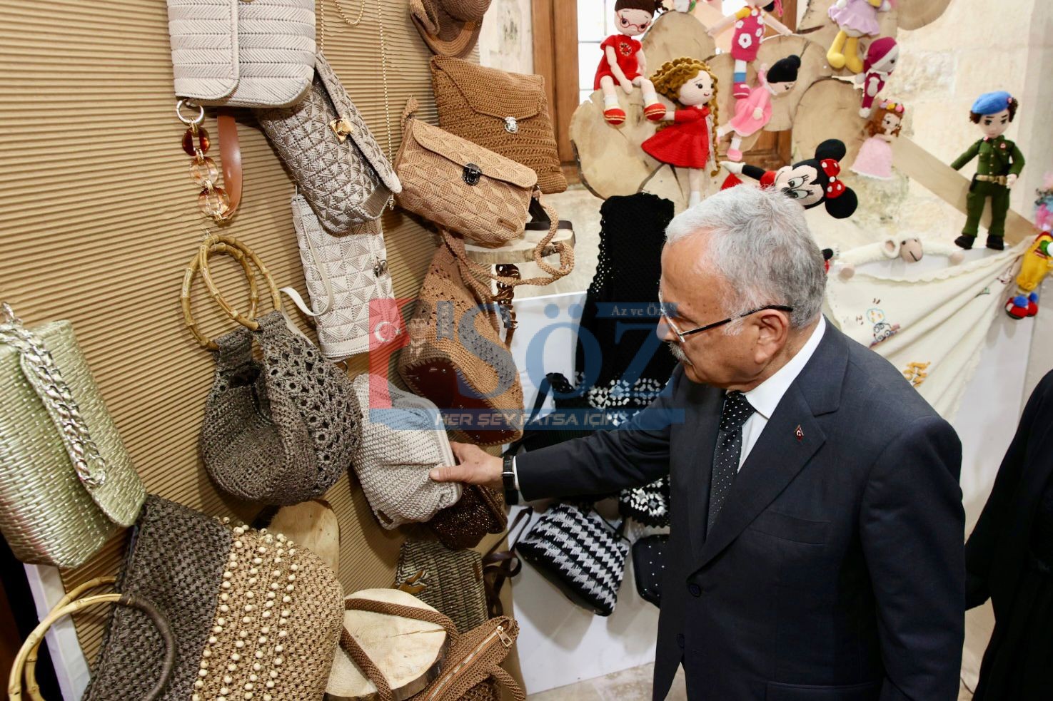 EL EMEĞİ GÖZ NURU ESERLER BU SERGİDE ÜNYE ORMEK YIL SONU SERGİSİ AÇILDI