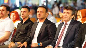 15 TEMMUZ, SADECE BİR DİRENİŞ DEĞİL, AYNI ZAMANDA BİR DİRİLİŞTİRv