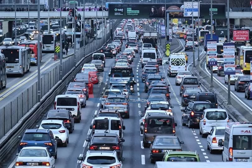 MOTORİNE BU GECE YARISI 2 LİRA 44 KURUŞ İNDİRİM GELİYOR