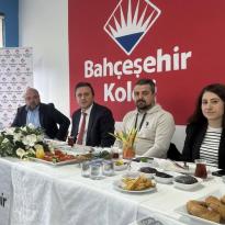 FATSA’DA BAHÇEŞEHİR KOLEJİ “YOL SORUNUNUN” ÇÖZÜLMESİNİ BEKLİYOR..