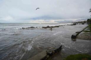 SAMSUN SAHİLİNDE FIRTINA ETKİSİ