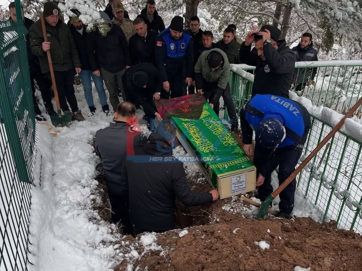 6 YAŞINDAKİ KİMSESİZ ÇOCUK HAYATINI KAYBETTİ