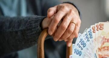 4/C EMEKLİLERİNİN MAAŞ FARKLARI YATTI