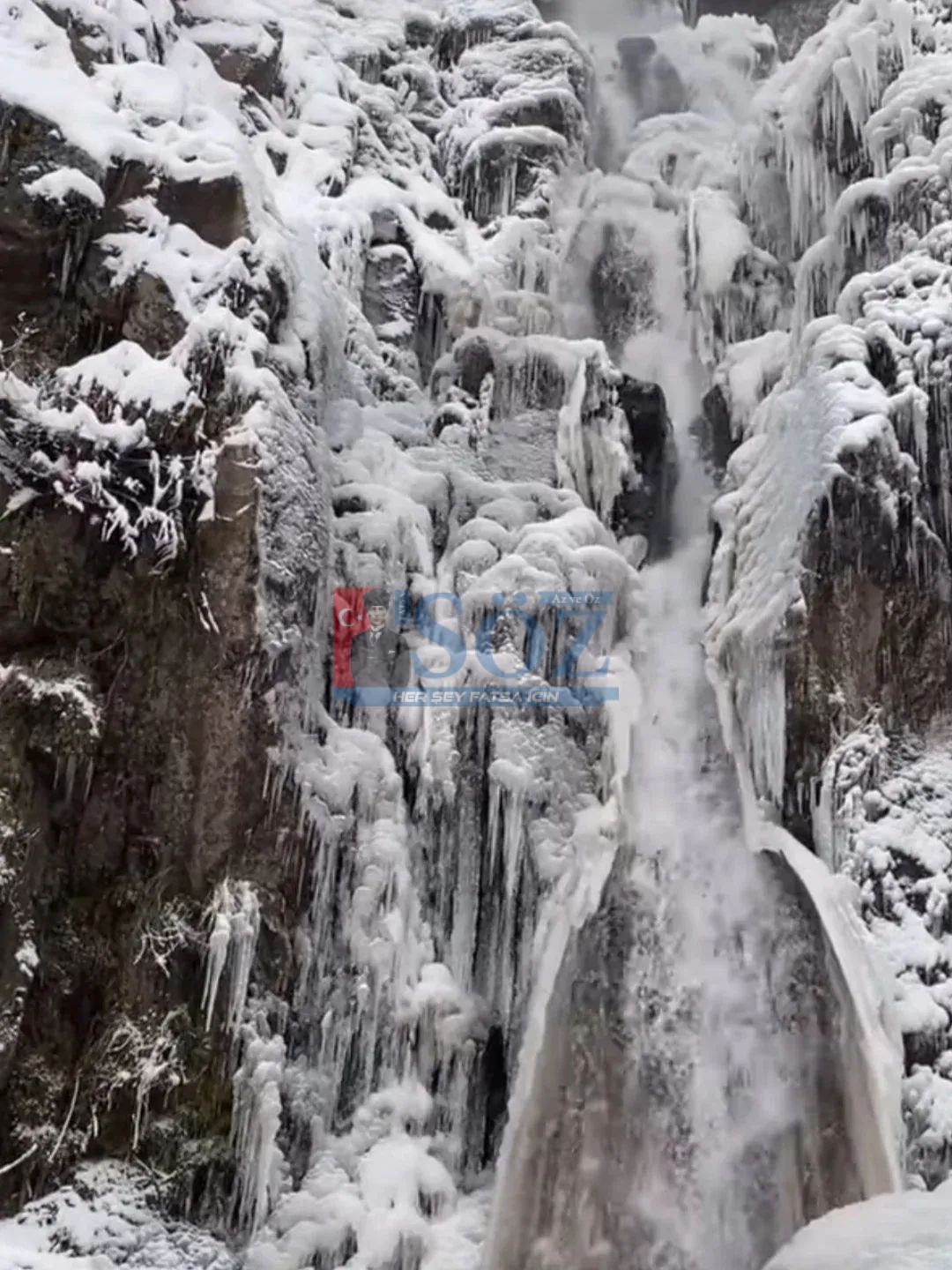 UZUNDERE ŞELALESİ BUZ TUTTU