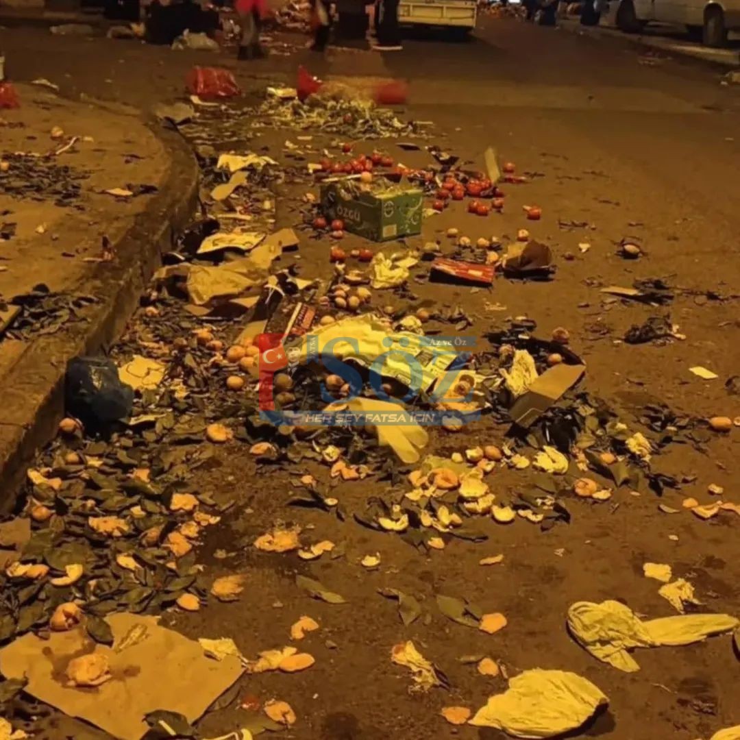 PERŞEMBE PAZARI SONRASI ÇEVRE KİRLİLİĞİ TEPKİ ÇEKİYOR