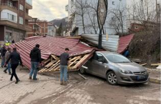 ORDU’DA LODOS FIRTINASI ETKİLİ OLDU