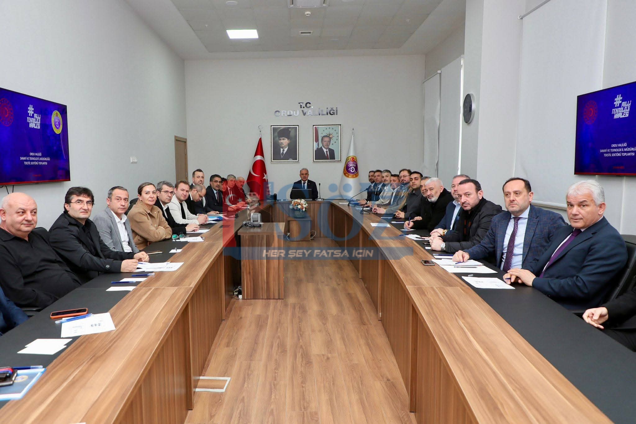 TEKSTİL SEKTÖRÜNÜN SORUNLARI,SIKINTILARI VE TALEPLERİ DEĞERLENDİRİLDİ