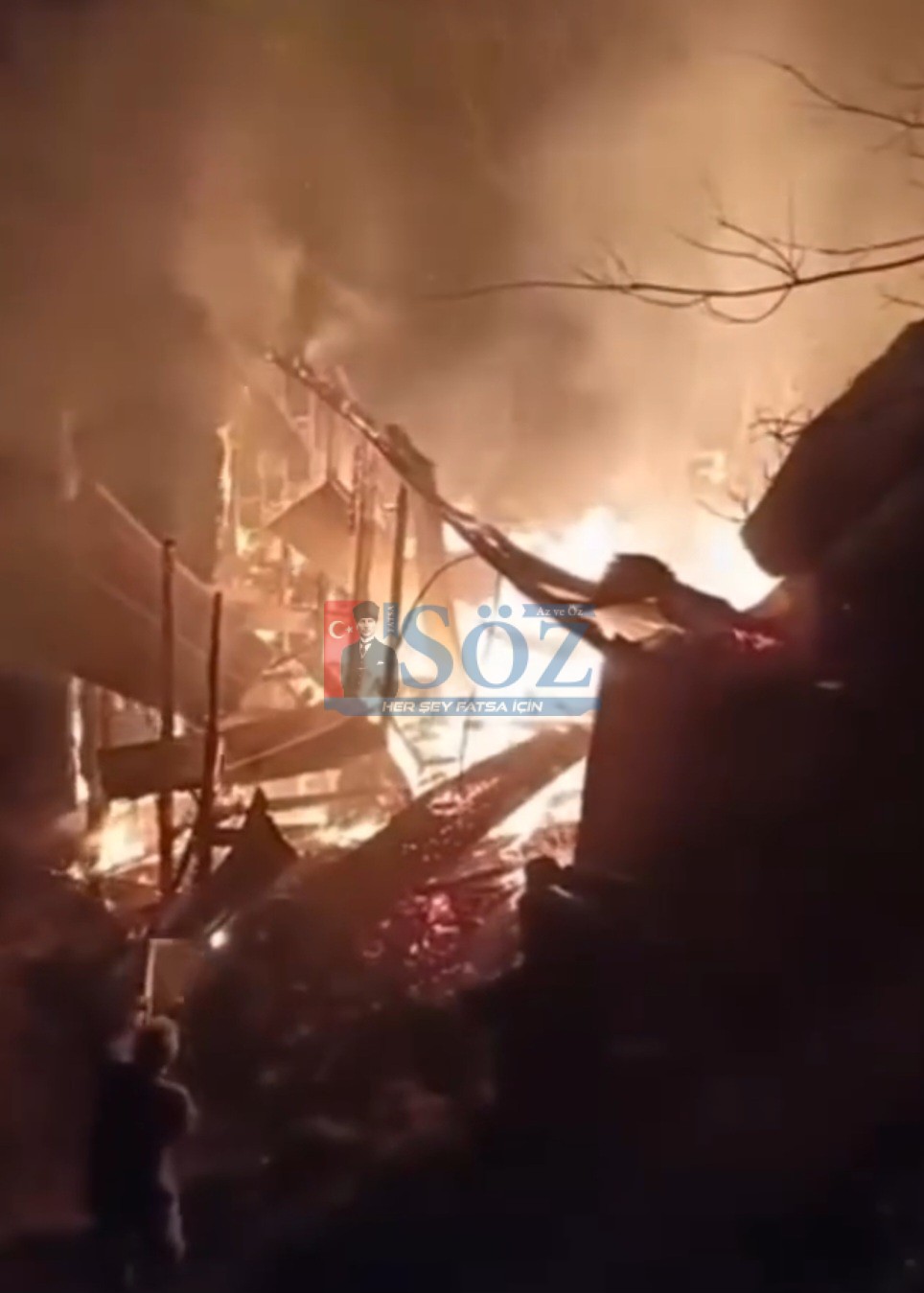 ALTINORDU GERCE MAHALLESİ’NDE EV YANGINI PANİĞE NEDEN OLDU