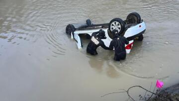 TRABZON’DA OTOMOBİL SERA GÖLÜ’NE DEVRİLDİ!