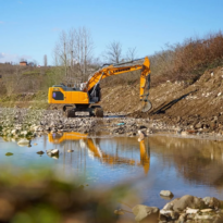 FATSA’DA SU TAŞKINLARINA KARŞI ÖNLEYİCİ HAMLE: DERE ISLAH ÇALIŞMALARI SÜRÜYOR