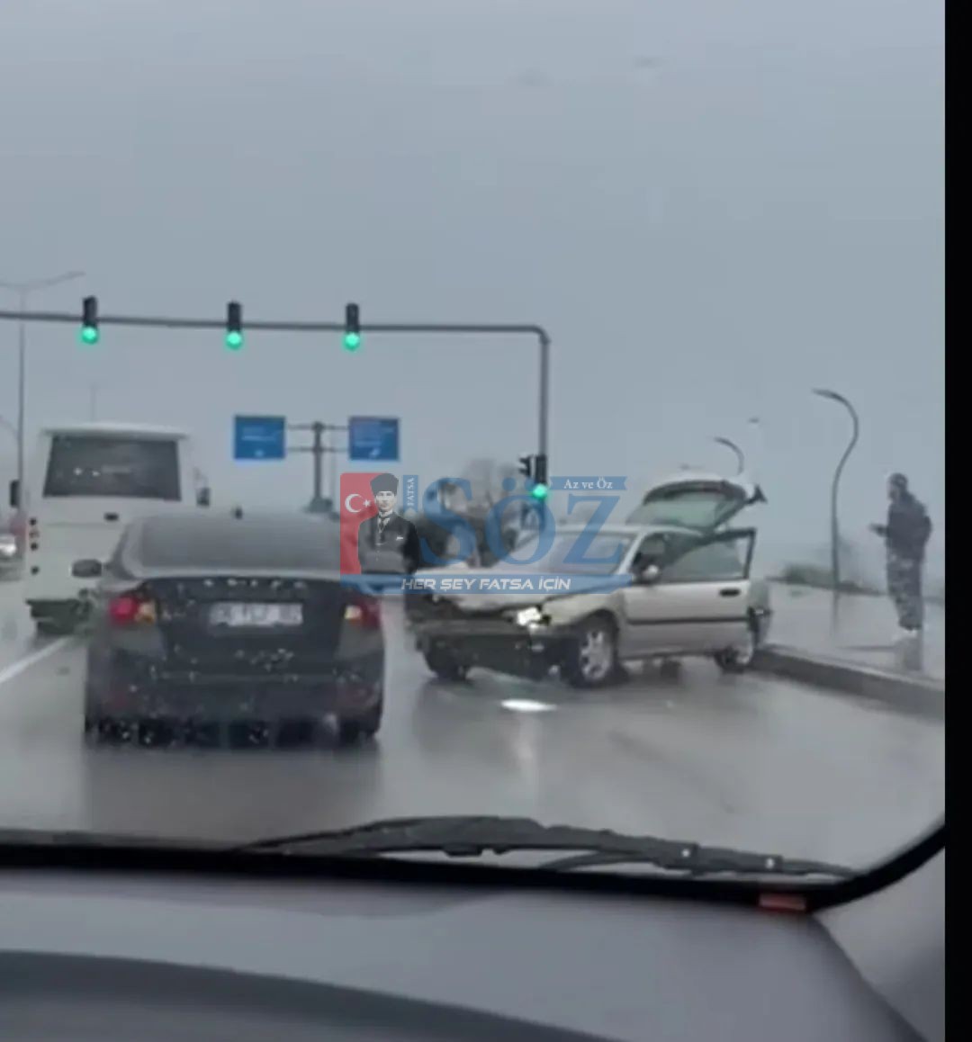 Fatsa’da Kavşakta Kaza: Araçlarda Hasar Oluştu