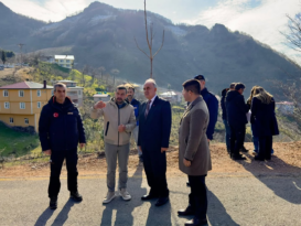 Vali Erol, Heyelan Bölgelerinde İnceleme Yaptı