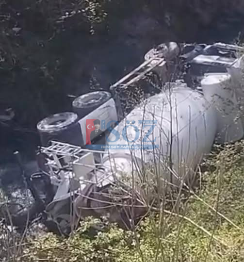 Korgan’da Beton Mikseri Dereye Yuvarlandı