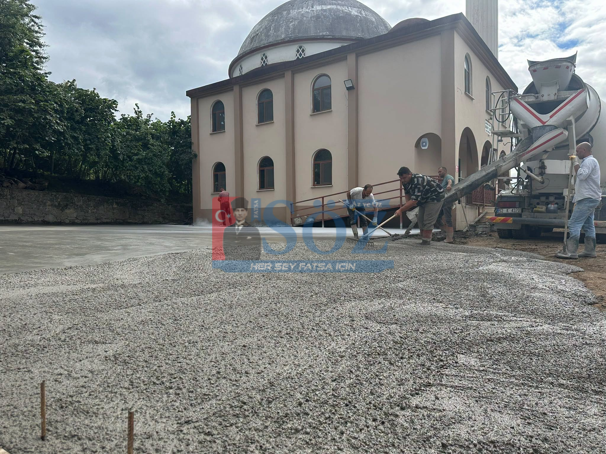 FATSA BELEDİYESİ’NDEN ARPALIK MAHALLESİ’NE BASKI BETON ÇALIŞMASI