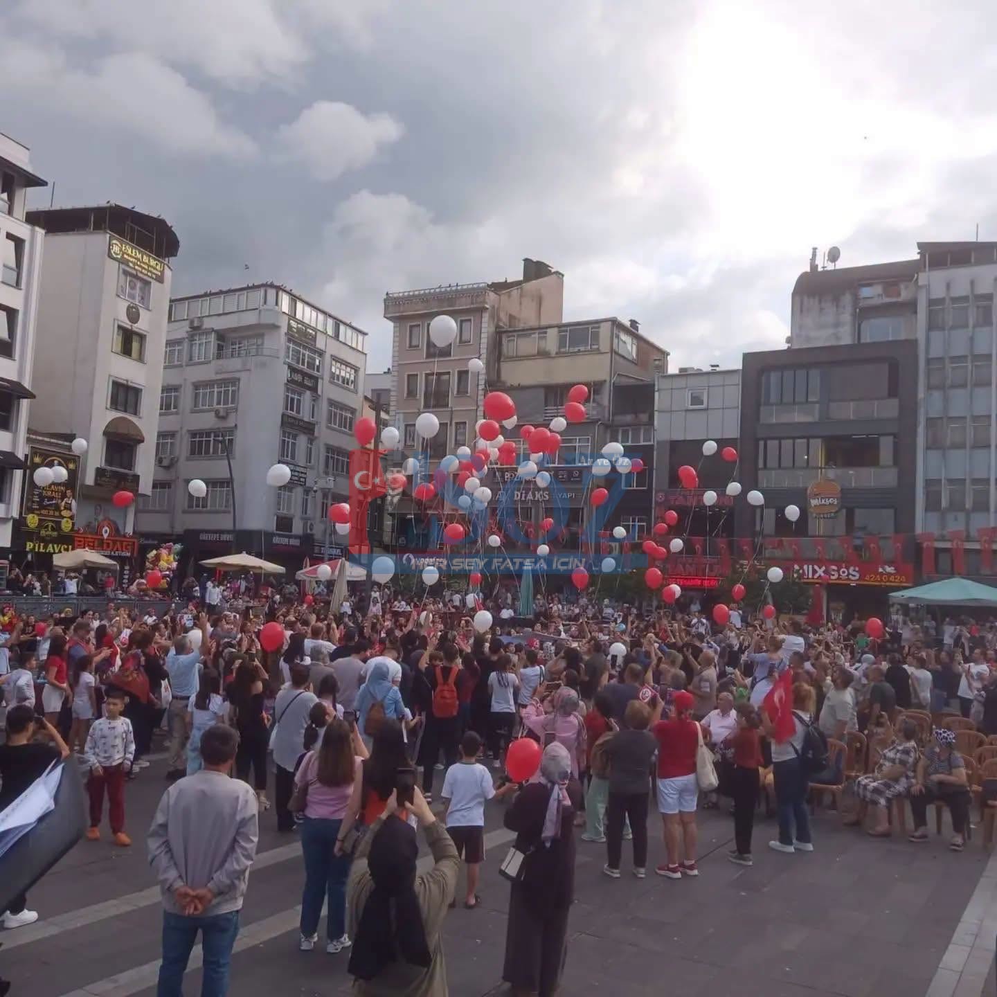 FATSA’DA 30 AĞUSTOS COŞKUSU GÖKYÜZÜNE YÜKSELDİ